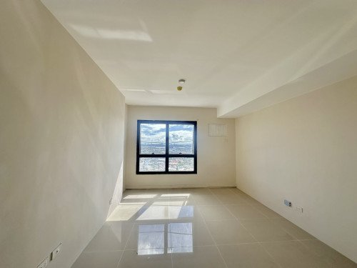 J Tower Residences